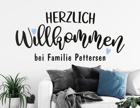 Wandtattoo Herzlich Willkommen bei…