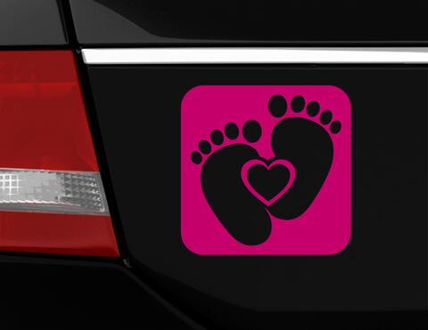 Autoaufkleber "Heart & Feet" zeigt Baby-Füßchen & Herz