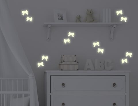 Leuchtsticker-Wandtattoo Glow Bows - kleine Prinzessinnen werden strahlen!