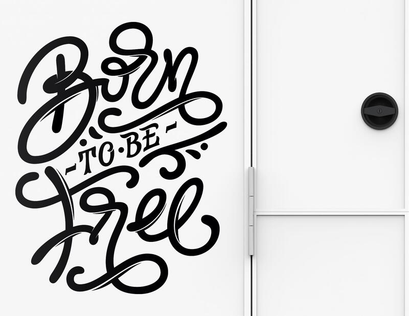 Autoaufkleber Born to be free Lettering